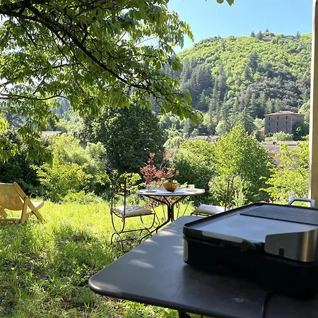 Le Mazet Du Ron Des Perles